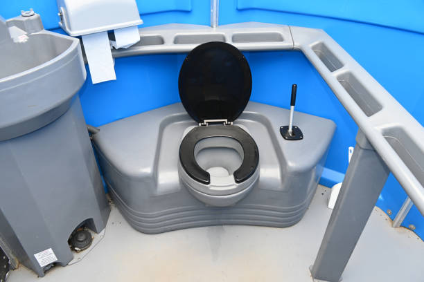 Best Portable restroom trailer rental  in Stevensville, MI